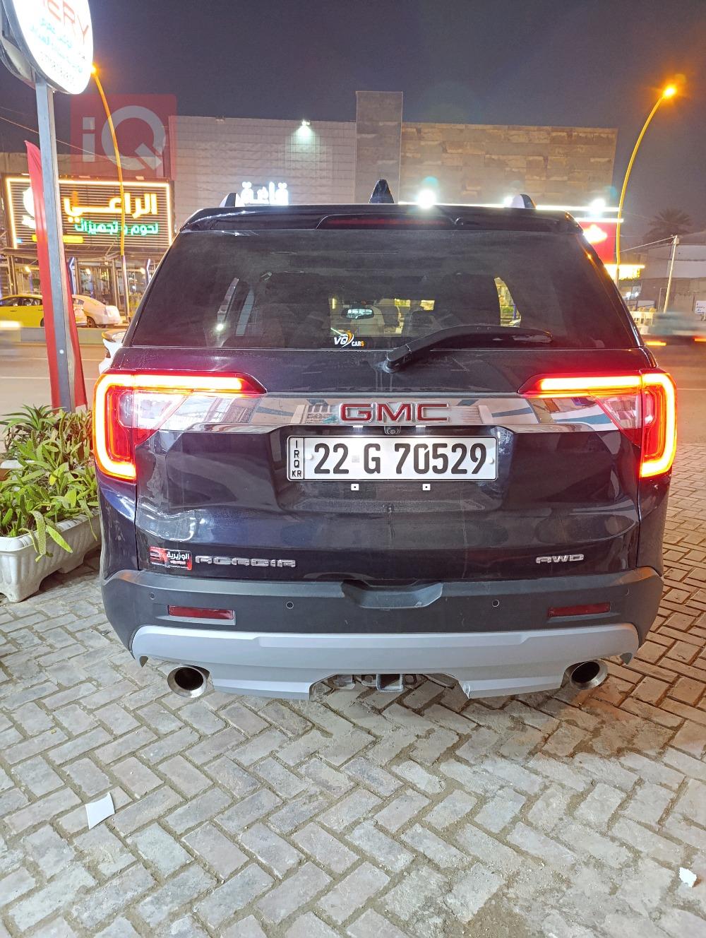 GMC Acadia